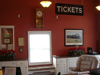 Depot Inn front desk