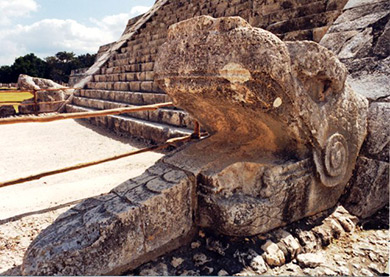 Chichen Itza Pyramid Kukulkan Head