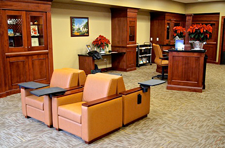 Metropolitan Lounge, the sleeping car passengers' waiting area