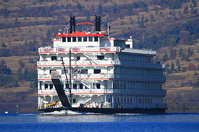 American Pride paddleboat