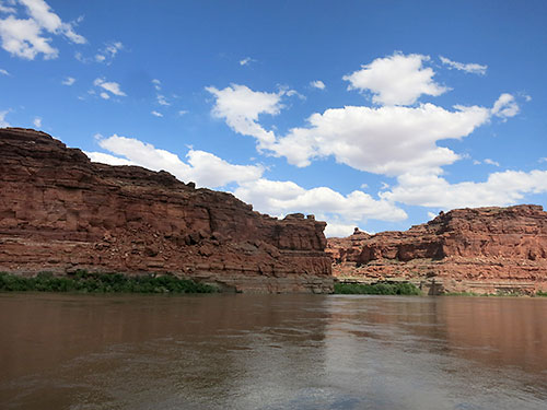 Entering Cataract Canyon