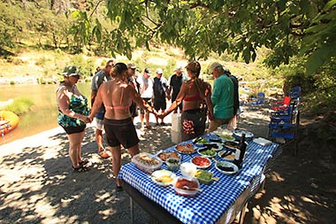 Rogue rafters lunch prayer