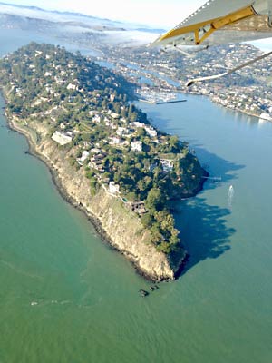 Seaplane over Belvedere