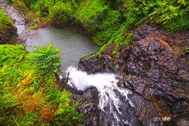 Hawaii, road to Hana, above the falls