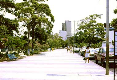 Puerto la Cruze  passeo in Colon, Venezuela