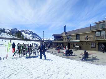 June Lakes ski