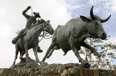 Ikua Purdy statue, Waimea