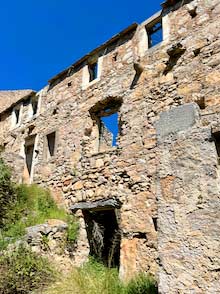 The abandoned village of Malo Grablje on Hvar