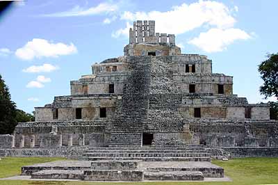 Mexico, Edzna Temple of Five Stories