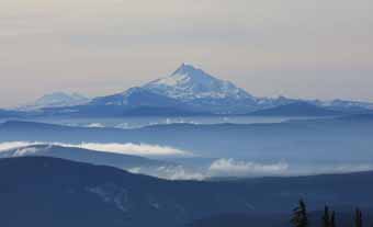 Mount Washington Oregon Cascades