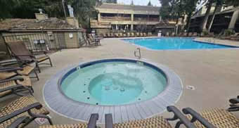 Mt. Hood Resort swimming pool