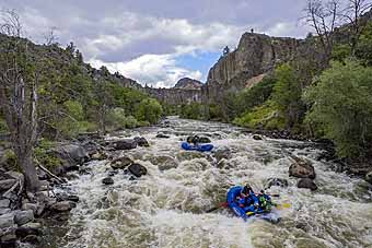 NewKlamath rafting, Kikiceki Falls rafts